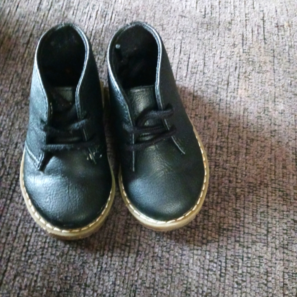 Toddler boys uniform boots